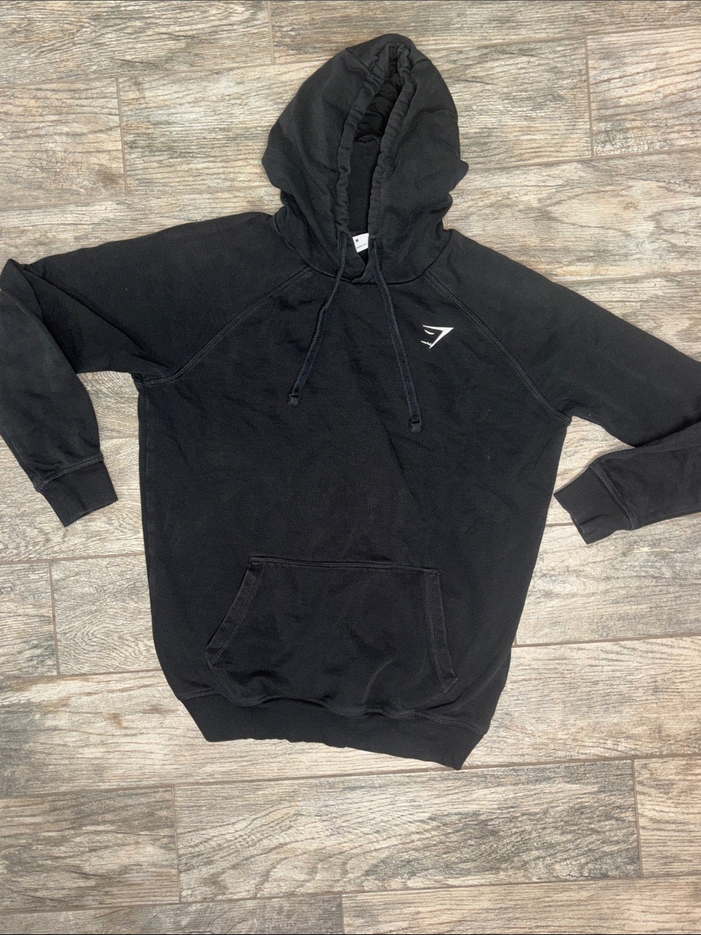 Gymshark Black Pullover Hoodie Sweatshirt - Men's Casual Athletic Top